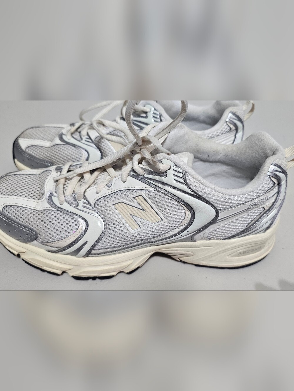New Balance 530 – White Silver | Women's Size 9 | Barely WornNew